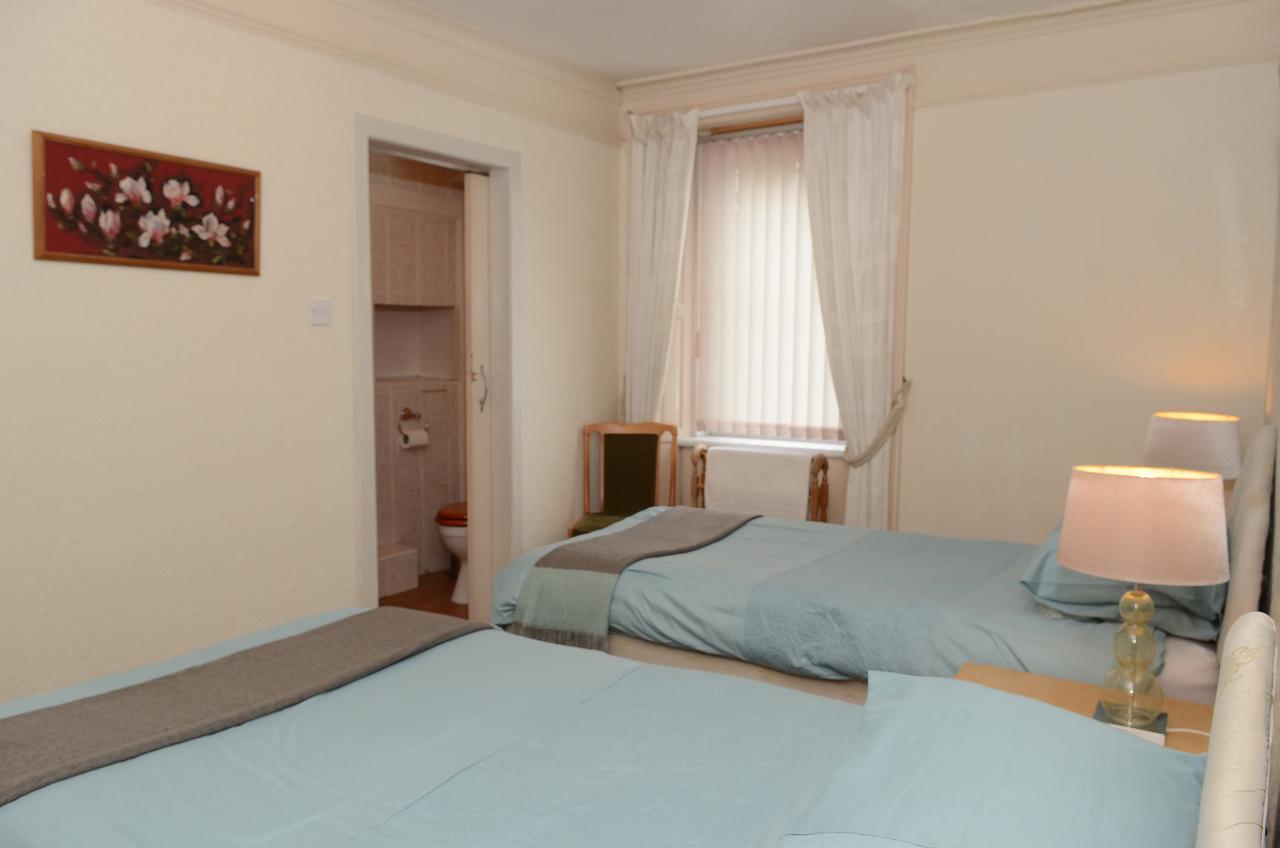 Morven Guest House Galashiels Bagian luar foto